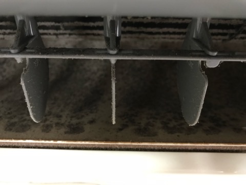 名古屋市港区 港楽 エアコンクリーニング Before