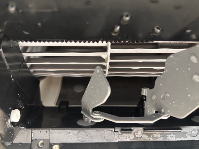名古屋市守山区 大森 お掃除機能付きエアコンクリーニング　After