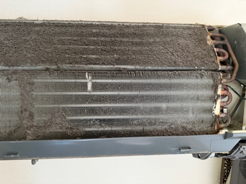 名古屋市天白区 塩釜口 マンションエアコンクリーニング　 Before