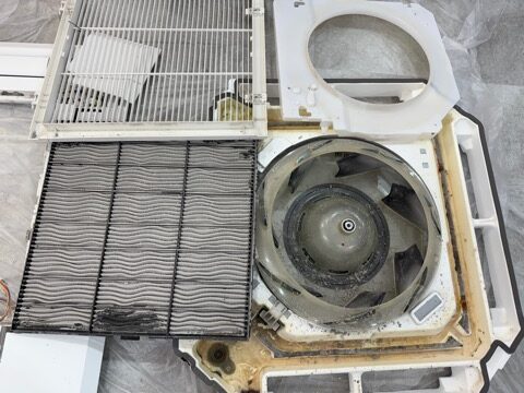 名古屋市西区 上小田井 テナント 業務用エアコン Before